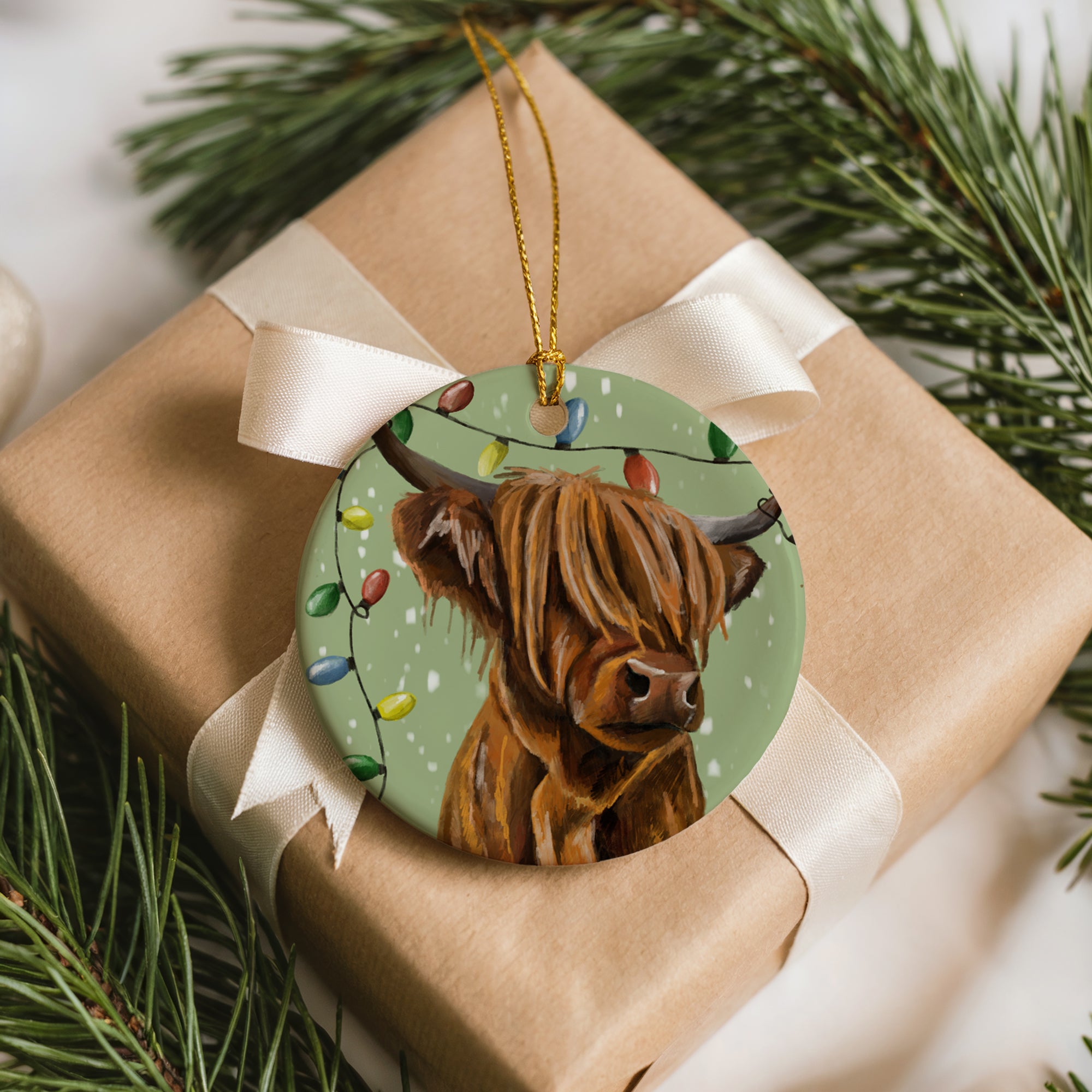 Highland Cow Ceramic Bauble